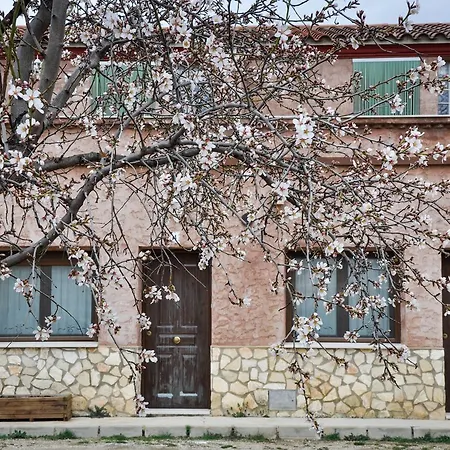 Casitas De Mata Landete